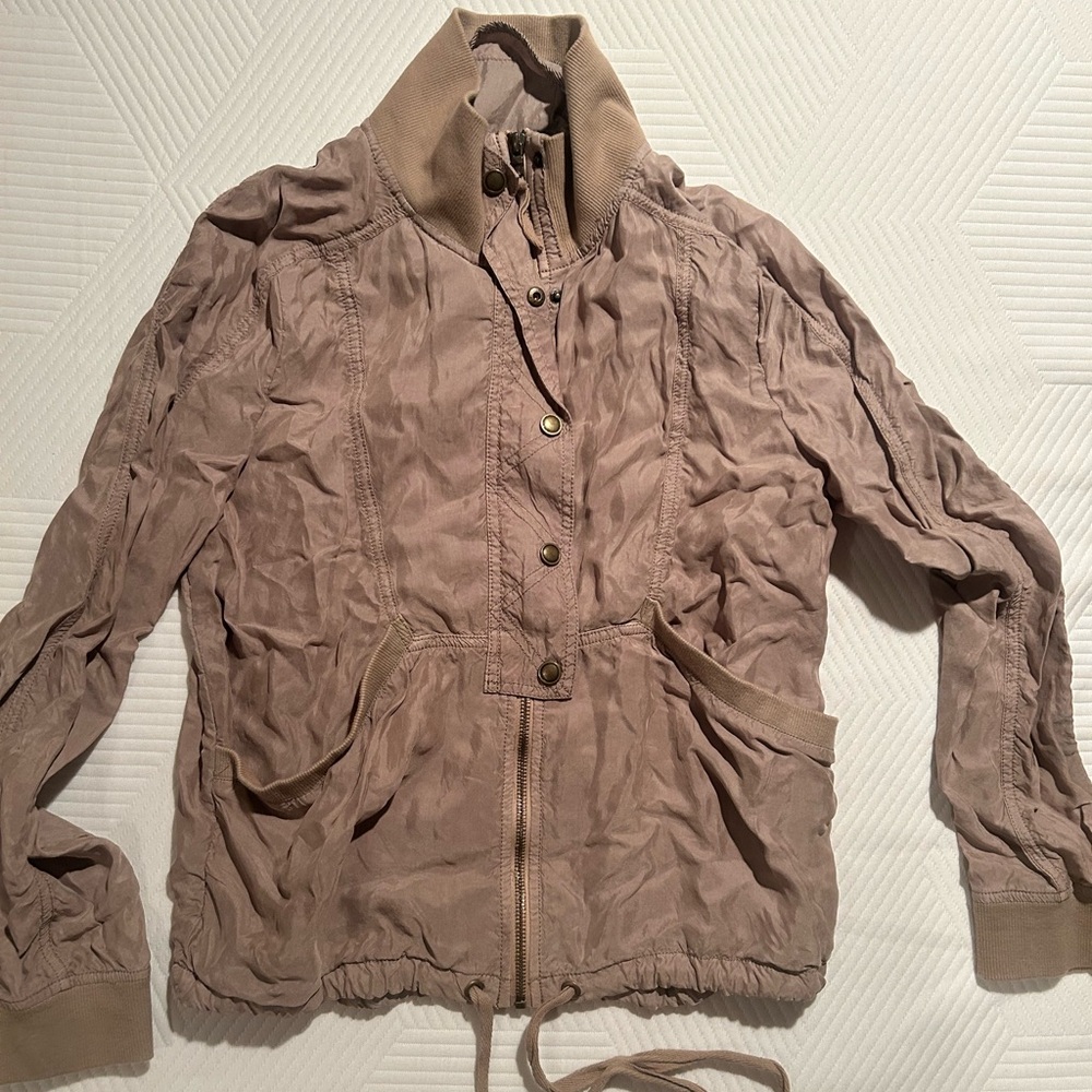 Women's Tan Jacket